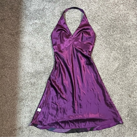 Laundry by Shelli Segal silk dress. - Picture 10 of 14